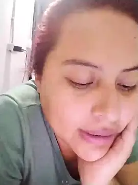 yelezia online show from January 12, 2026, 8:25 pm