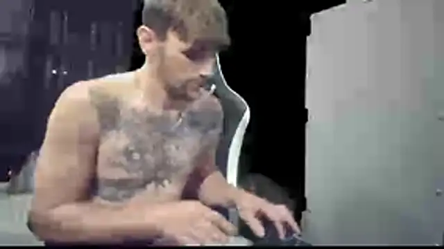 Snapshot of Robbin_Bnks chatting on November 19, 2025, 6:57 am Robbin Bnks online show from November 19, 2025, 6:57 am