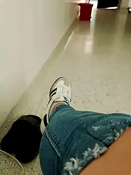 Snapshot of Alisson_Milf chatting on February 23, 2026, 9:56 pm Alisson Milf online show from February 23, 2026, 9:56 pm