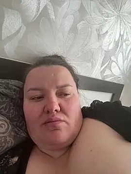 SunnyLeila2101 online show from April 30, 2026, 11:27 am