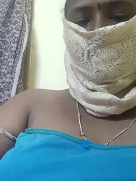 Snapshot of Tamilreethu chatting on November 28, 2025, 5:43 am Tamilreethu online show from November 28, 2025, 5:43 am