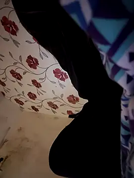 itsCuteTits online show from November 4, 2025, 2:49 pm