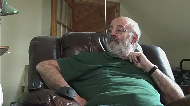 Snapshot of janzer13 chatting on October 30, 2025, 2:07 pm janzer13 online show from October 30, 2025, 2:07 pm