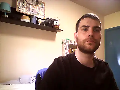 Snapshot of LoboSolitariooy chatting on October 13, 2025, 2:28 pm LoboSolitariooy online show from October 13, 2025, 2:28 pm