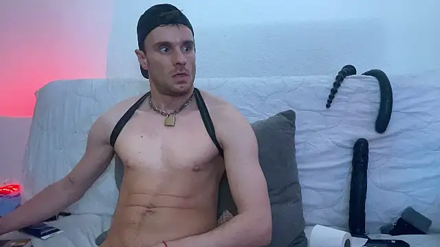 Snapshot of sexbooy27 chatting on February 3, 2026, 11:48 am sexbooy27 online show from February 3, 2026, 11:48 am