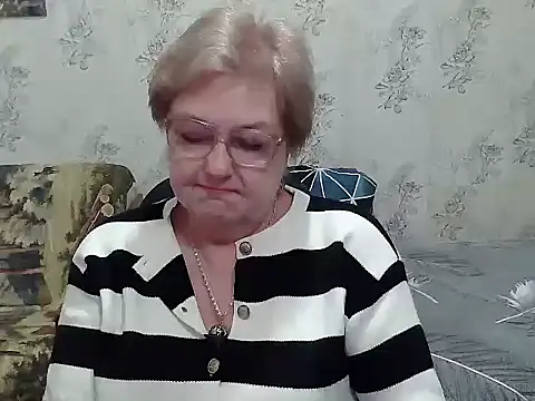 Renata62011 online show from February 8, 2026, 1:14 pm