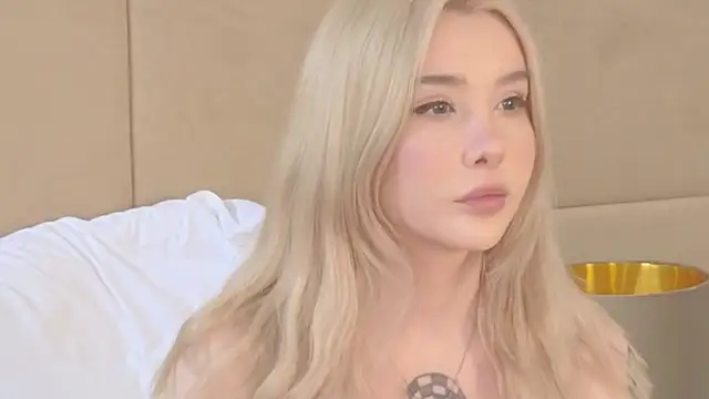 Snapshot of Nesolla chatting on July 23, 2026, 11:08 am Nesolla online show from July 23, 2026, 11:08 am