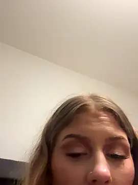 Snapshot of shokatt666 chatting on December 15, 2025, 9:19 pm shokatt666 online show from December 15, 2025, 9:19 pm