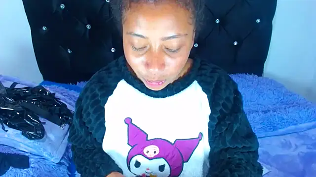 Snapshot of Gabi_Jhons_23 chatting on December 19, 2025, 10:44 am Gabi Jhons 23 online show from December 19, 2025, 10:44 am