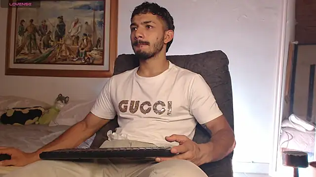 ArturoCardona  online show from February 25, 2026, 8:57 am