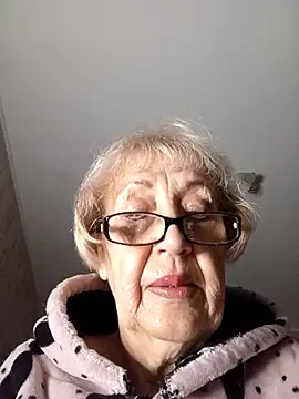 Snapshot of Anatolia5961 chatting on October 13, 2025, 2:55 am Anatolia5961 online show from October 13, 2025, 2:55 am