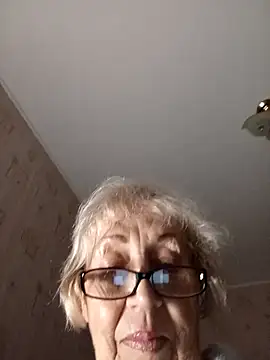 Snapshot of Anatolia5961 chatting on October 21, 2025, 3:18 am Anatolia5961 online show from October 21, 2025, 3:18 am