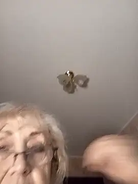 Snapshot of Anatolia5961 chatting on October 30, 2025, 4:03 am Anatolia5961 online show from October 30, 2025, 4:03 am