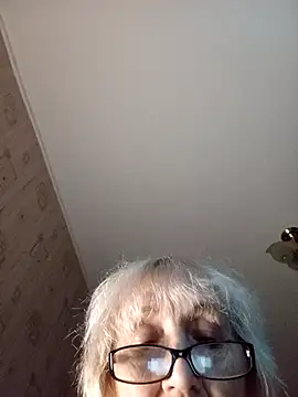 Snapshot of Anatolia5961 chatting on November 29, 2025, 2:42 pm Anatolia5961 online show from November 29, 2025, 2:42 pm