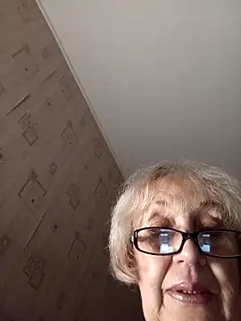 Snapshot of Anatolia5961 chatting on December 20, 2025, 5:20 pm Anatolia5961 online show from December 20, 2025, 5:20 pm