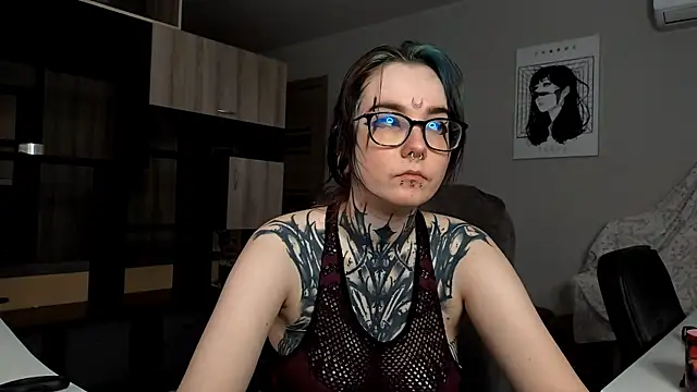 HighelikeGirl online show from October 30, 2025, 8:05 am