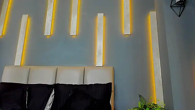 VenusBlazer online show from September 21, 2025, 12:07 pm