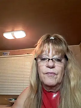 Snapshot of spicyG-maw chatting on February 12, 2026, 3:23 am spicyG-maw online show from February 12, 2026, 3:23 am