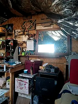 Snapshot of Canuseemeray chatting on February 23, 2026, 5:43 pm Canuseemeray online show from February 23, 2026, 5:43 pm