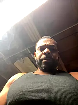 Snapshot of StrongP1738 chatting on September 16, 2025, 3:24 pm StrongP1738 online show from September 16, 2025, 3:24 pm