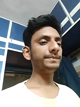 Snapshot of yung_cplz chatting on February 28, 2026, 5:14 pm yung cplz online show from February 28, 2026, 5:14 pm