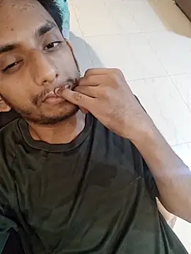 Snapshot of yung_cplz chatting on March 3, 2026, 3:07 pm yung cplz online show from March 3, 2026, 3:07 pm