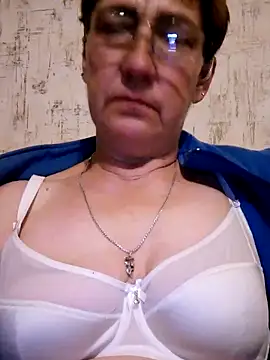 Snapshot of MeryLive59011 chatting on October 6, 2025, 4:59 pm MeryLive59011 online show from October 6, 2025, 4:59 pm