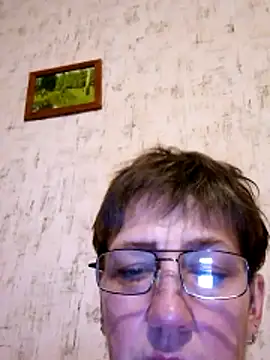 Snapshot of MeryLive59011 chatting on December 4, 2025, 5:43 pm MeryLive59011 online show from December 4, 2025, 5:43 pm