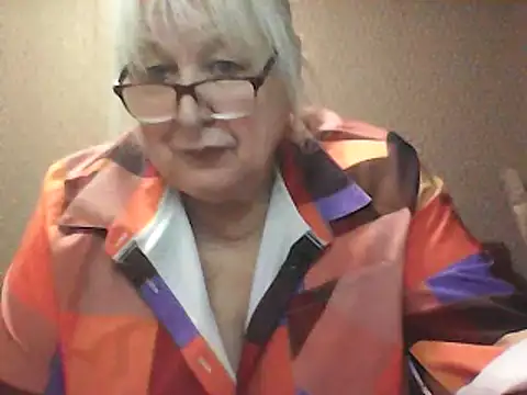 Alexia64231 online show from December 22, 2025, 2:08 am