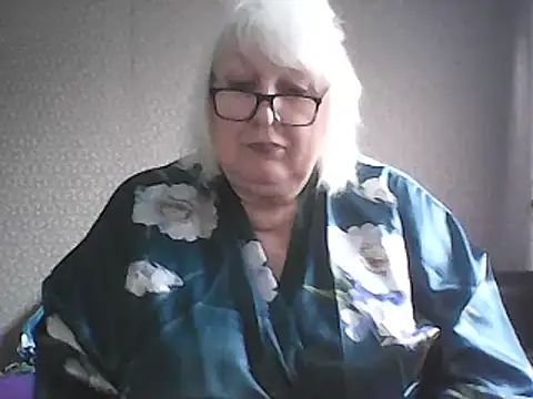 Alexia64231 online show from February 15, 2026, 8:13 am