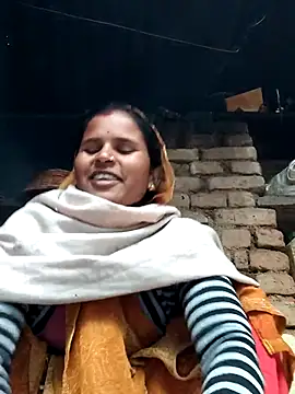 Sanjna cuty online show from December 14, 2025, 2:50 am