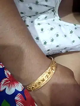 Bhabi-Hot0 online show from November 17, 2025, 6:30 am