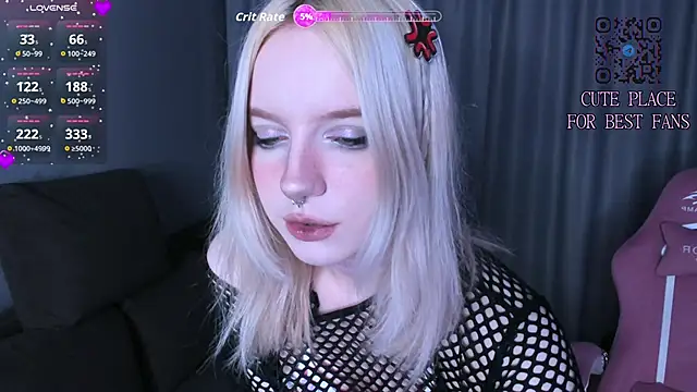 godlikegirlyy online show from February 25, 2026, 2:16 pm