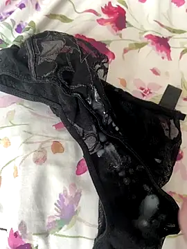 RichyO1977 online show from October 16, 2025, 1:45 pm