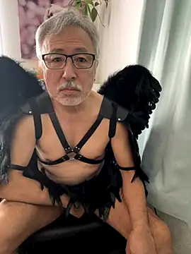 Snapshot of gholly2007 chatting on November 1, 2025, 6:04 am gholly2007 online show from November 1, 2025, 6:04 am