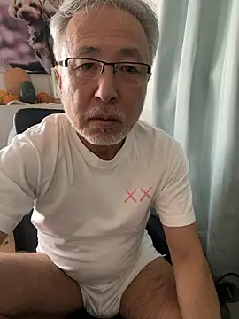 Snapshot of gholly2007 chatting on November 19, 2025, 2:11 am gholly2007 online show from November 19, 2025, 2:11 am