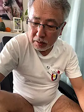 Snapshot of gholly2007 chatting on November 22, 2025, 3:38 am gholly2007 online show from November 22, 2025, 3:38 am