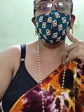 Snapshot of sweet-lotus chatting on September 10, 2025, 8:47 am sweet-lotus online show from September 10, 2025, 8:47 am