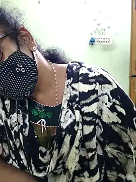 Snapshot of sweet-lotus chatting on October 2, 2025, 7:32 pm sweet-lotus online show from October 2, 2025, 7:32 pm