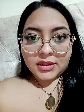 Snapshot of RachelCute1 chatting on October 18, 2025, 5:32 am RachelCute1 online show from October 18, 2025, 5:32 am