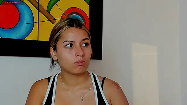 abella-lemus online show from September 22, 2025, 1:46 pm