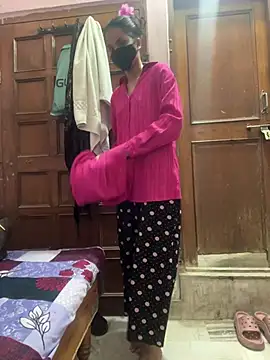 Snapshot of Sandhya_77 chatting on June 25, 2026, 4:23 am Sandhya 77 online show from June 25, 2026, 4:23 am