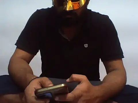 couplehy online show from September 28, 2025, 9:14 am