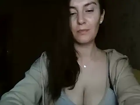 KatalinaQE online show from October 31, 2025, 6:14 am