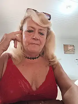 Belladama61 online show from May 20, 2026, 11:16 am