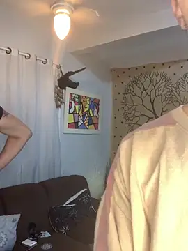 Snapshot of sr_dias chatting on February 25, 2026, 11:25 pm sr dias online show from February 25, 2026, 11:25 pm