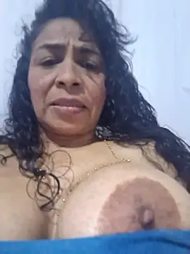 Snapshot of floresblancas chatting on January 15, 2026, 11:15 am floresblancas online show from January 15, 2026, 11:15 am