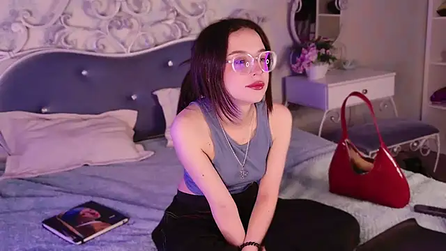 Snapshot of LANA_MILANO chatting on October 3, 2025, 3:42 pm LANA MILANO online show from October 3, 2025, 3:42 pm