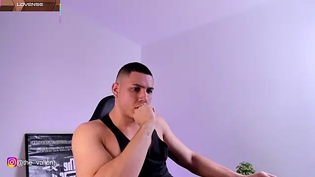 Snapshot of max_valiant1 chatting on February 2, 2026, 8:51 pm max valiant1 online show from February 2, 2026, 8:51 pm