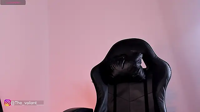 Snapshot of max_valiant1 chatting on February 11, 2026, 4:12 pm max valiant1 online show from February 11, 2026, 4:12 pm